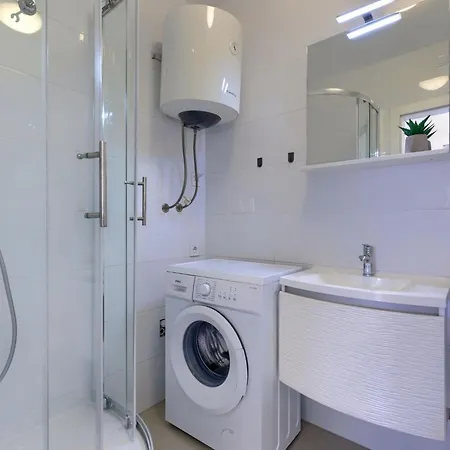 Amra 7 By Interhome Lägenhet