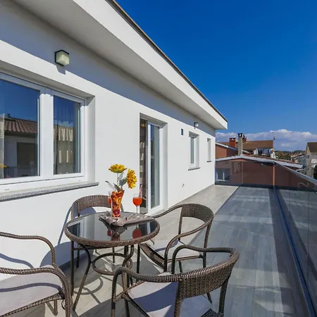 Amra-7 By Interhome Porec