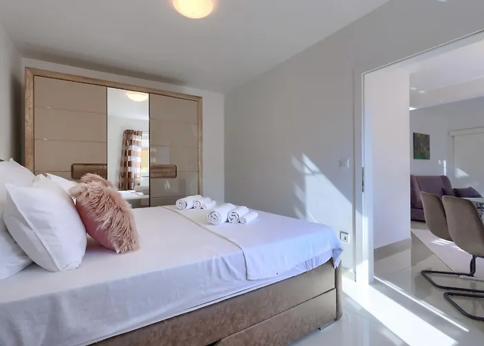 Lejlighed Amra 7 By Interhome