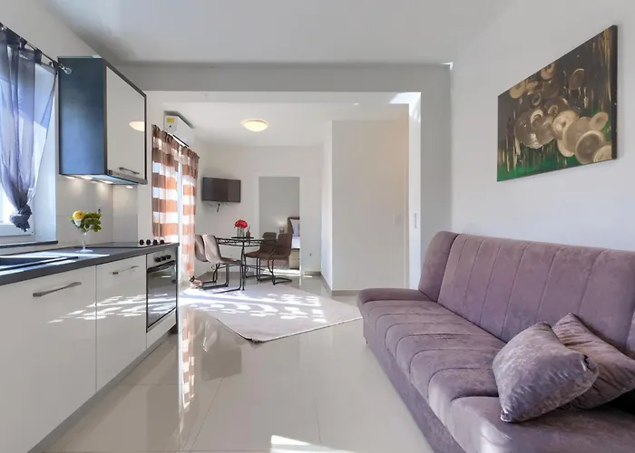 Lejlighed Amra 7 By Interhome