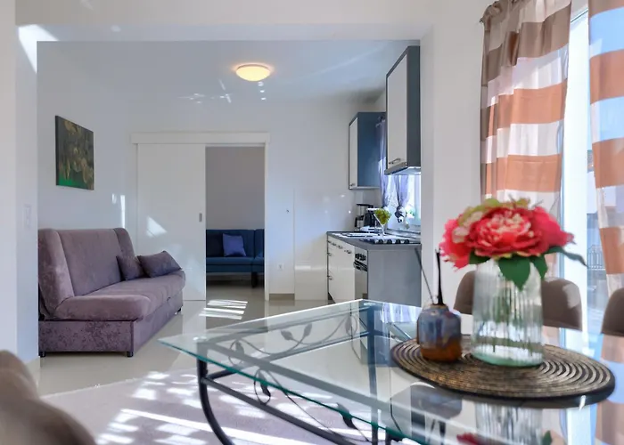 Amra 7 By Interhome Poreč