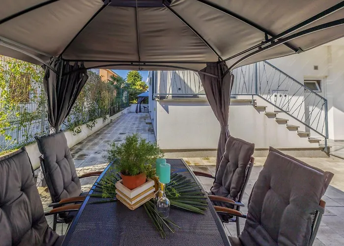 Amra 7 By Interhome Lejlighed