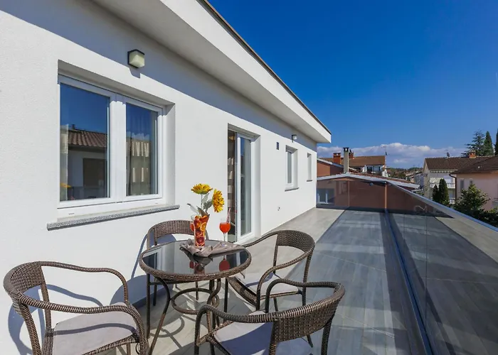 Amra 7 By Interhome Poreč